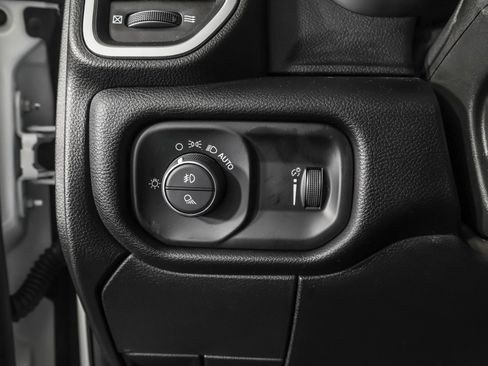 Used 2024 RAM 2500 Big Horn w/ Night Edition image 24