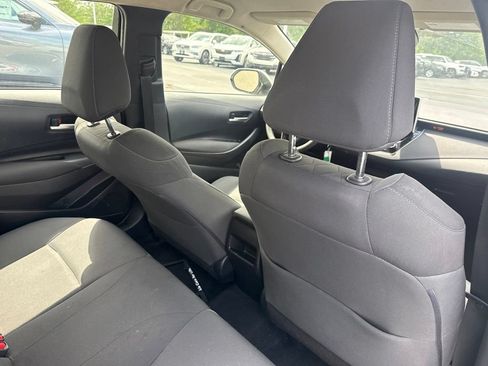 Used 2020 Toyota Corolla LE FWD image 29