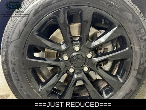 Used 2022 Jeep Grand Cherokee Laredo X AWD/4WD image 10