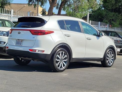 Used 2017 Kia Sportage EX image 30