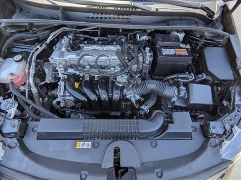 Used 2022 Toyota Corolla LE FWD image 21