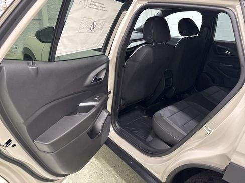 New 2026 Chevrolet Trax RS w/ Driver Confidence Package image 27