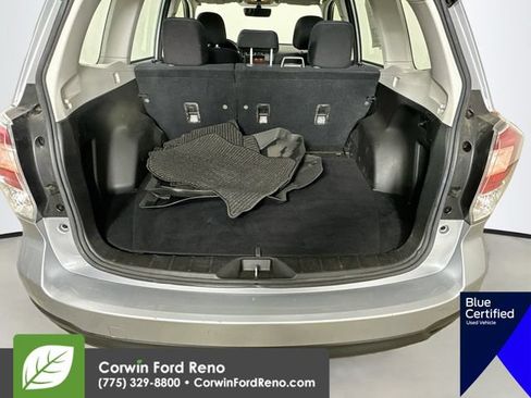 Used 2017 Subaru Forester 2.5i AWD/4WD image 28