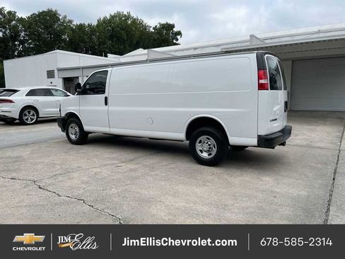 Certified 2024 Chevrolet Express 2500 Extended image 9