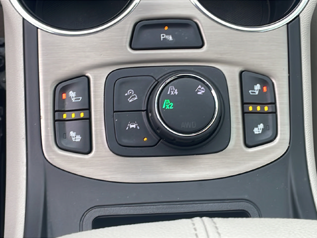 Used 2023 GMC Terrain Denali AWD/4WD image 28