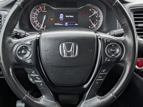 Used 2019 Honda Ridgeline Black Edition image 13