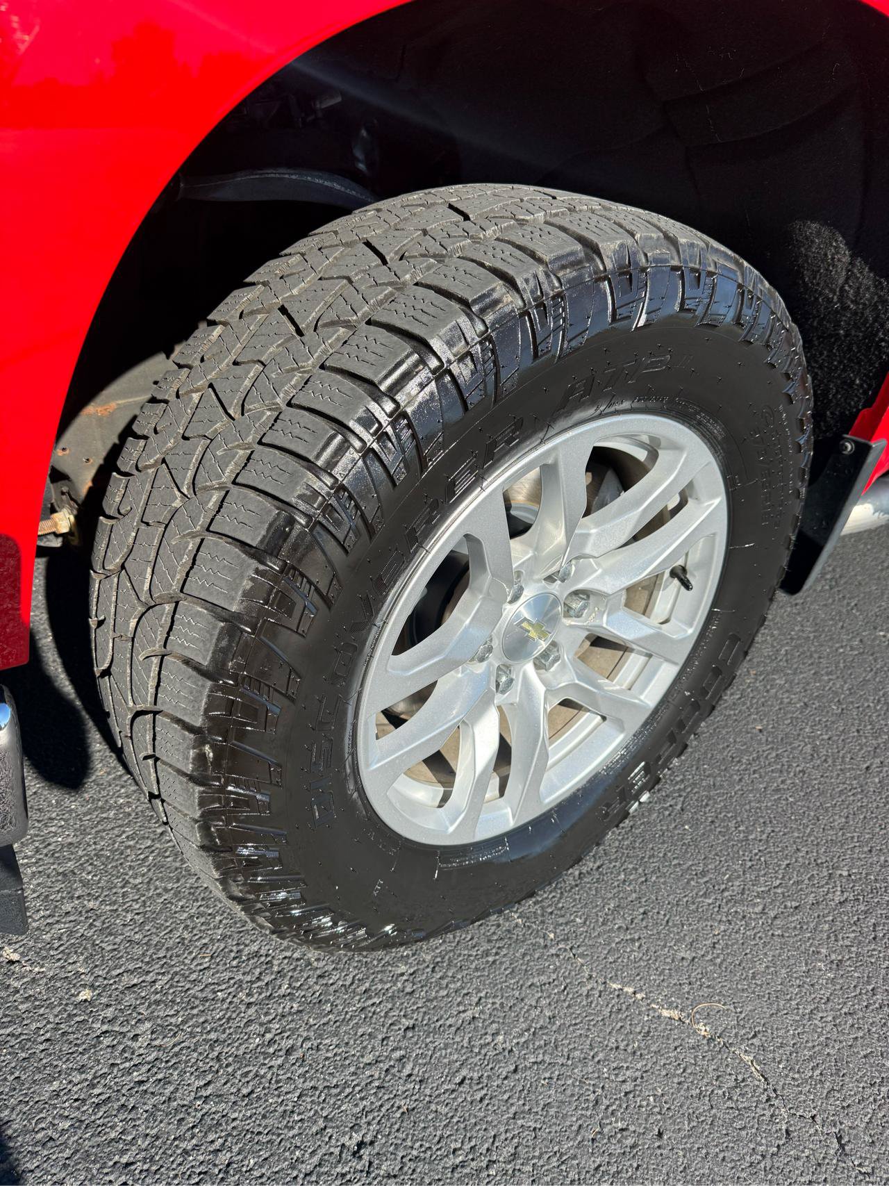 Used 2020 Chevrolet Silverado 1500 LT w/ All-Star Edition AWD/4WD image 9