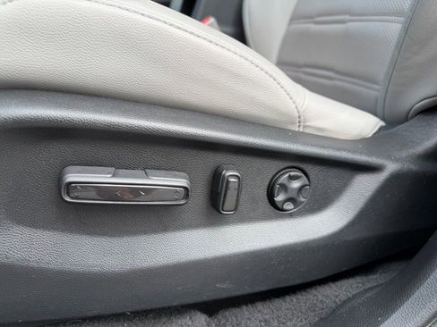 Used 2020 Honda CR-V EX-L image 15