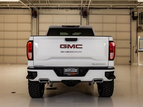 Used 2026 GMC Sierra 1500 Elevation w/ X31 Off-Road Package AWD/4WD image 8
