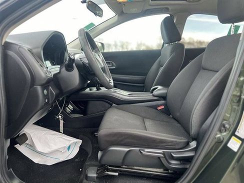 Used 2016 Honda HR-V EX image 9