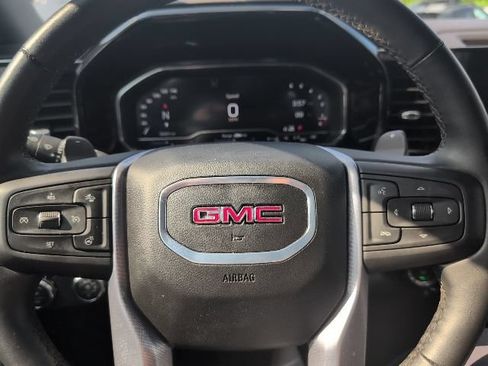 Used 2024 GMC Sierra 1500 Elevation w/ Preferred Package AWD/4WD image 15