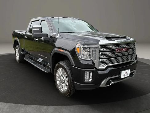 Used 2022 GMC Sierra 3500 Denali w/ Snow Plow Prep/Camper Package AWD/4WD image 7