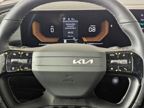 New 2026 Kia Sorento LX image 17