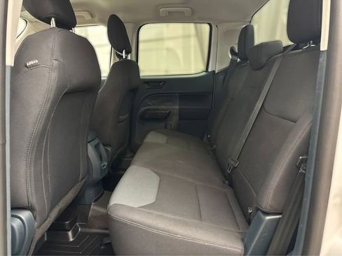 Used 2022 Ford Maverick XL image 11