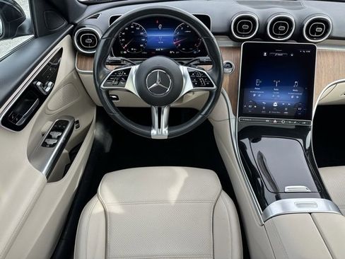 Used 2023 Mercedes-Benz C 300 4MATIC Sedan image 12