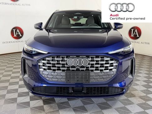 Used 2025 Audi Q5 Prestige AWD/4WD image 2