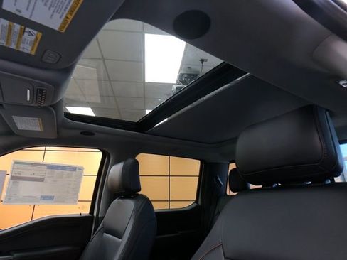 New 2026 Ford F250 Lariat w/ Lariat Ultimate Package image 21