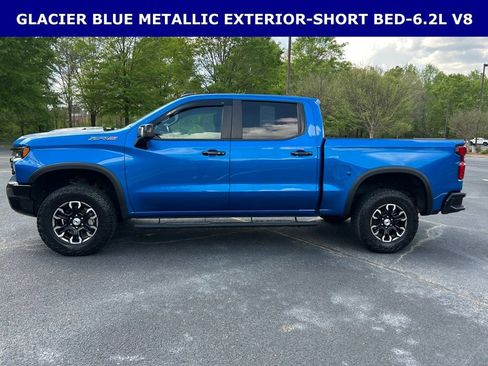 Used 2023 Chevrolet Silverado 1500 ZR2 w/ Technology Package image 11