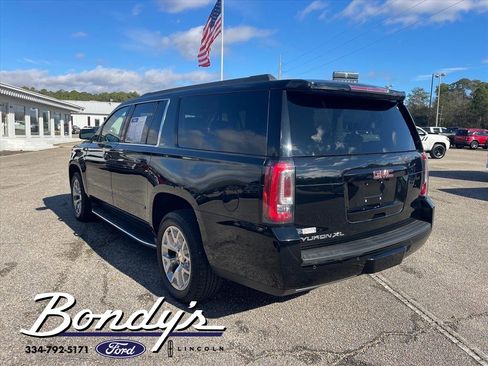 Used 2019 GMC Yukon XL SLT w/ Open Road Package image 12