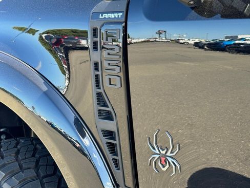 New 2025 Ford F250 Lariat w/ Lariat Ultimate Package image 44