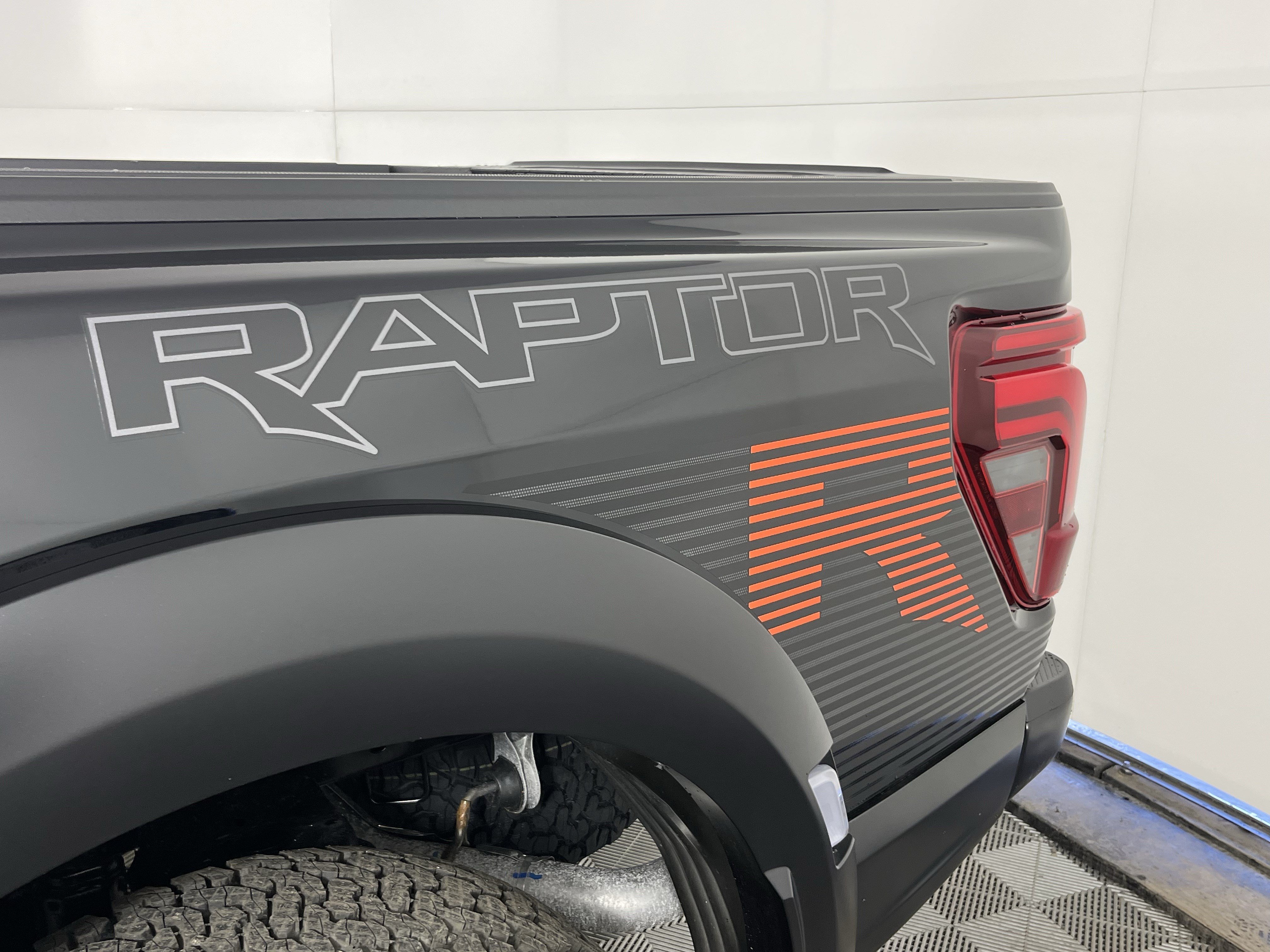 New 2026 Ford F150 Raptor w/ Equipment Group 803A Raptor R AWD/4WD image 9