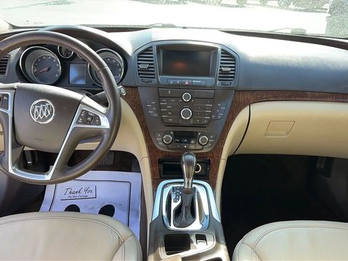 Used 2013 Buick Regal Leather image 16