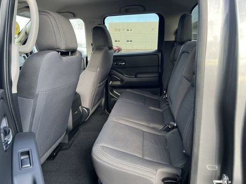 Certified 2023 Nissan Frontier SV w/ Tow Package image 14