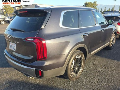 Used 2025 Kia Telluride S AWD/4WD image 3