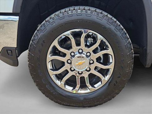 New 2026 Chevrolet Silverado 2500 LTZ w/ LTZ Texas Edition AWD/4WD image 10