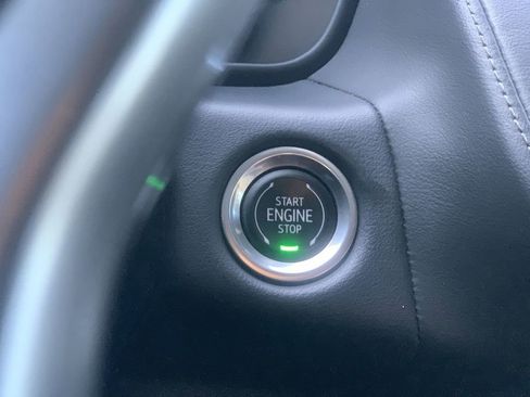 Used 2022 Chevrolet Tahoe Z71 AWD/4WD image 15