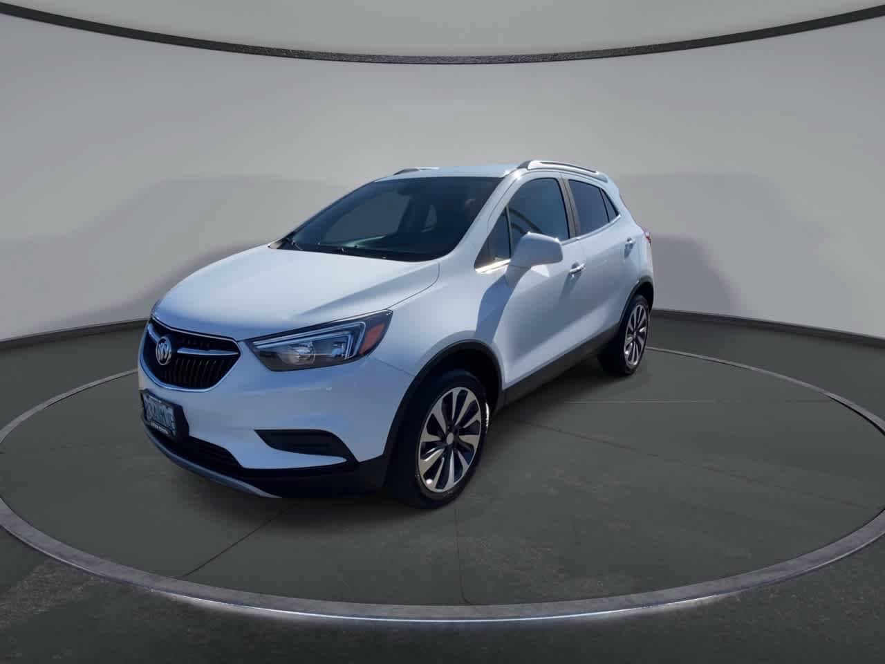 Used 2021 Buick Encore Preferred AWD/4WD image 4
