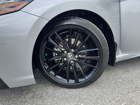 Used 2022 Toyota Camry XSE w/ Navigation Package FWD image 31