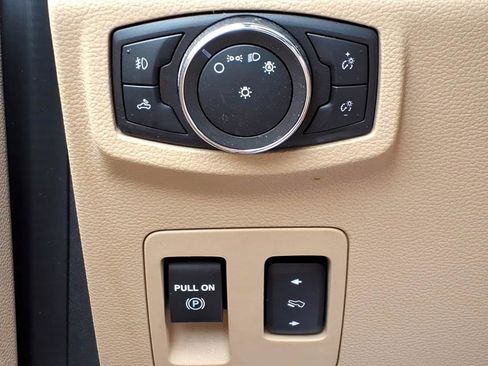 Used 2020 Ford F150 XLT w/ Equipment Group 302A Luxury AWD/4WD image 22