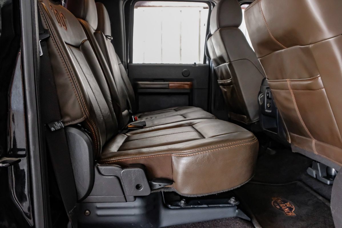 Used 2016 Ford F250 King Ranch w/ FX4 Off-Road Package AWD/4WD image 33