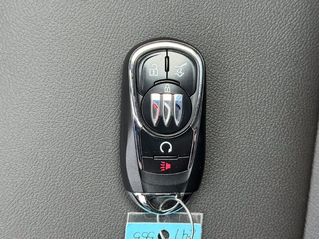New 2026 Buick Envista Sport Touring w/ Convenience II Package FWD image 31