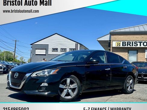 Used 2019 Nissan Altima 2.5 SV FWD image 1