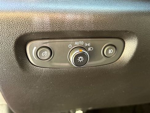 Used 2019 Chevrolet Traverse RS AWD/4WD image 30