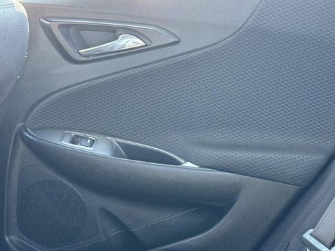 Used 2023 Chevrolet Malibu LT image 15