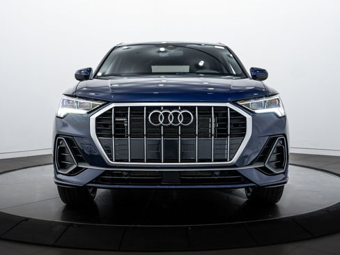 New 2025 Audi Q3 2.0T Premium image 19