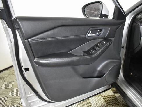 Certified 2024 Nissan Rogue SV w/ SV Premium Package image 7