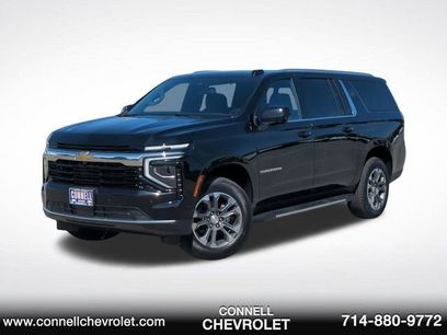 New 2025 Chevrolet Suburban LS