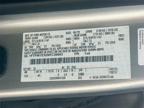 Used 2022 Ford F150 Lariat w/ Equipment Group 502A High image 33