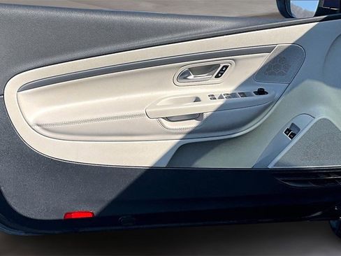 Used 2010 Volkswagen Eos Komfort image 23