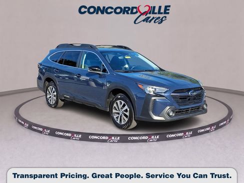 Certified 2024 Subaru Outback Premium AWD/4WD image 1