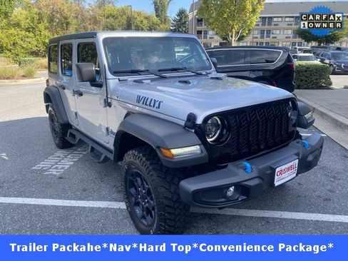 Used 2023 Jeep Wrangler Unlimited image 2