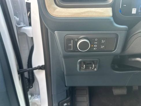 New 2026 Ford Maverick Lariat AWD/4WD image 18