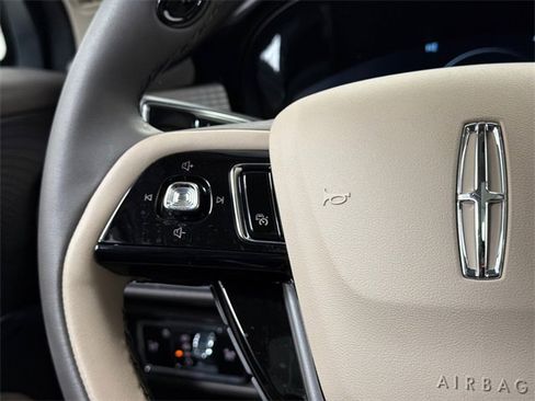 Used 2024 Lincoln Corsair FWD w/ Equipment Group 101A image 23