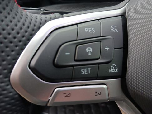 New 2025 Volkswagen GTI SE image 20