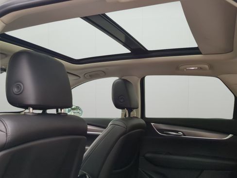 Used 2019 Cadillac XT5 Premium Luxury FWD image 21