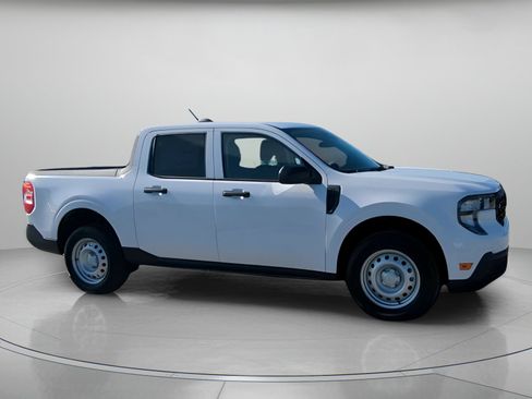 New 2026 Ford Maverick XL FWD image 38